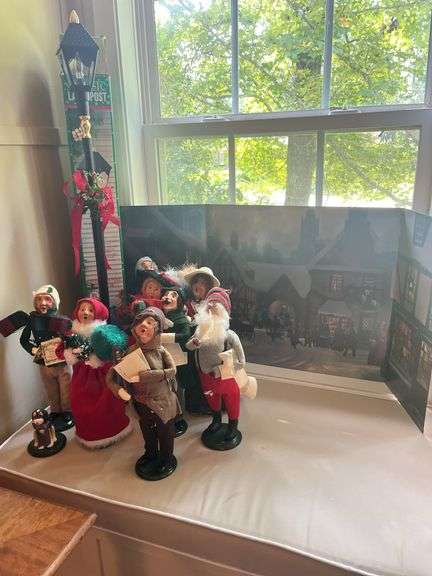Byers’ Carolers