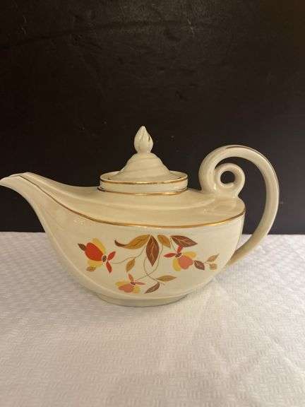 Hall's Superior Teapot with Infuser image