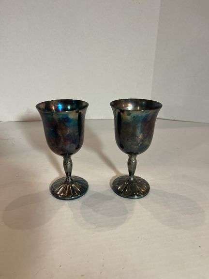 Pair of International Silver Company Water Goblets in Original Boxes image