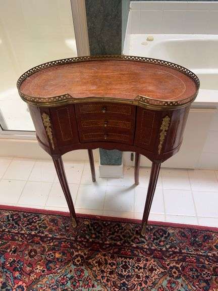 Small Kidney Shaped Table with Drawers and Metal Gallery image