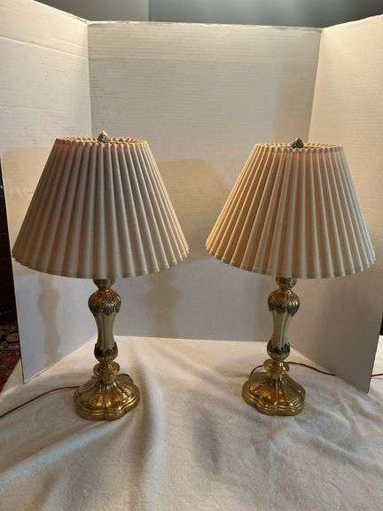 Pair of Accent Lamps image