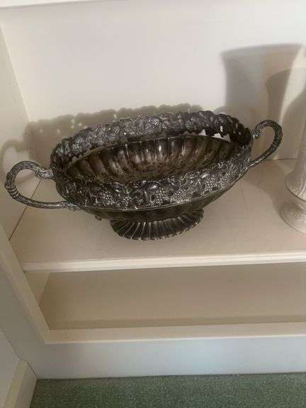 Ornate Silver-Plated Centerpiece Bowl with Grapevine Design image