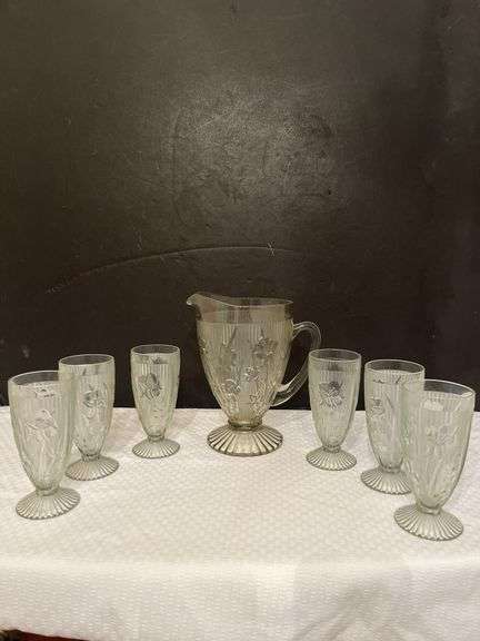 Iris Glass Pitcher and Glasses image