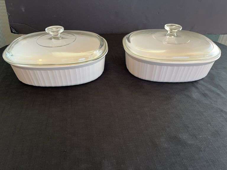 Corning Ware 2.3 Liter Casserole Dishes with Lids - Set of 2 image