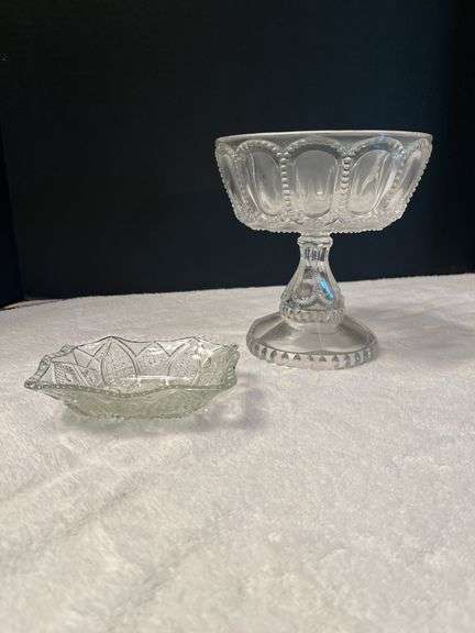Clear Glass Footed Bowl and Small Tray Set image