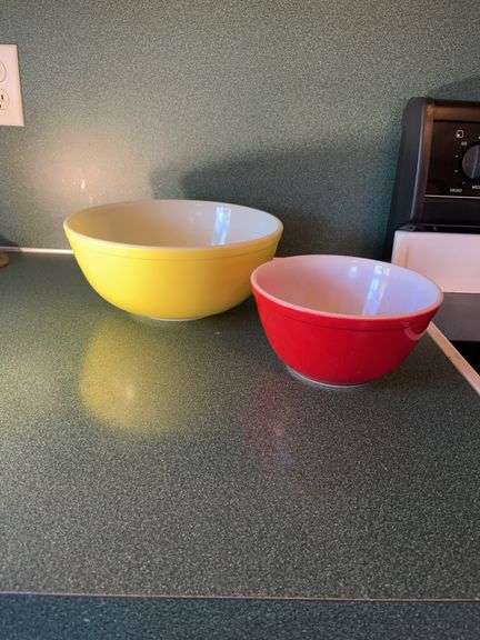 Pyrex Mixing Bowls - Red and Yellow image