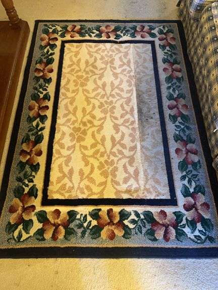 Floral Patterned Area Rug image