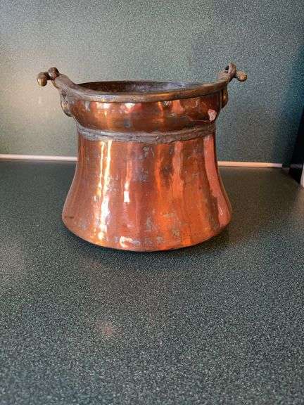 Hammered Copper Pot image