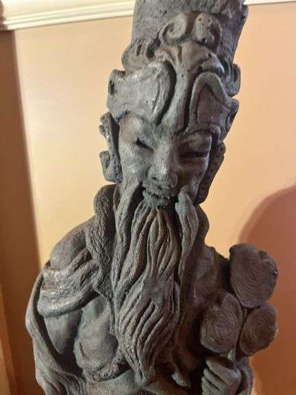 Statue