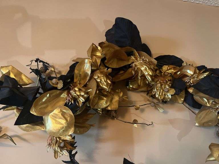Wall floral decor