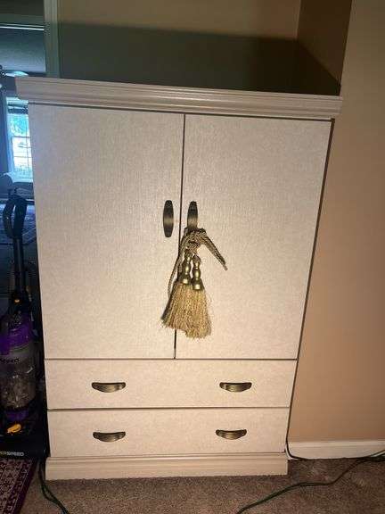 Armoire