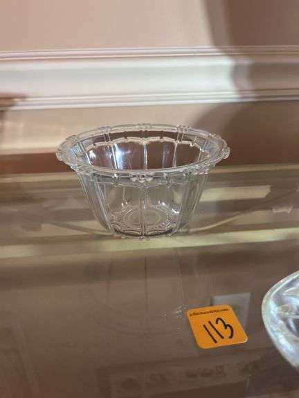 Clear glass lot