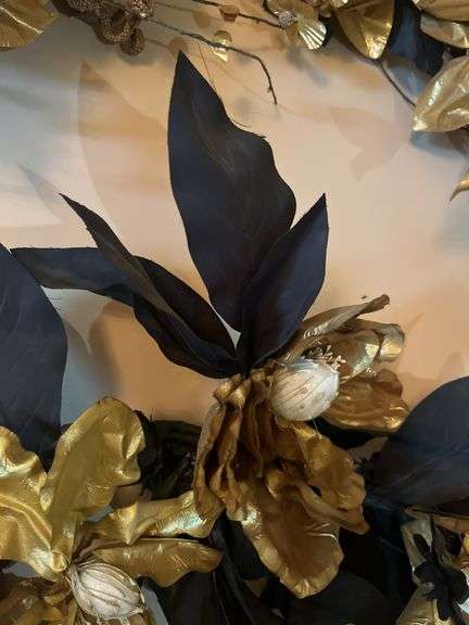 Wall floral decor