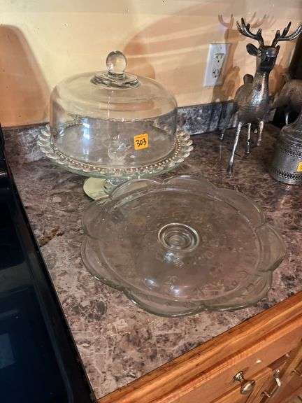 Cake plates
