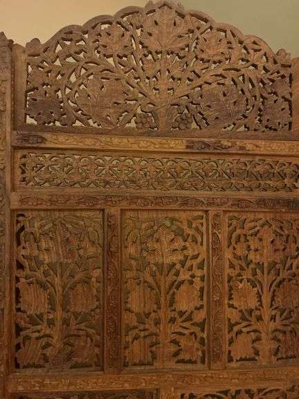 Wooden room divider