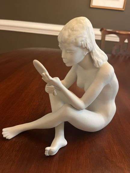 Kaiser Figurine of Woman with Mirror