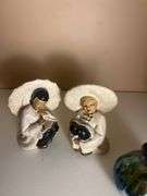 Figurines