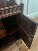 Pipe Cabinet