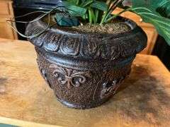 Artificial Flowers & Baskets