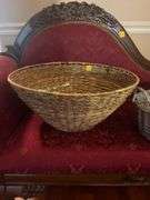 Basket lot