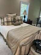 Iron bed w/ Tempur-Pedic Mattress