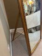 Stand up mirror