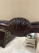 Wall mirror