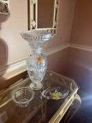 Clear glass lot