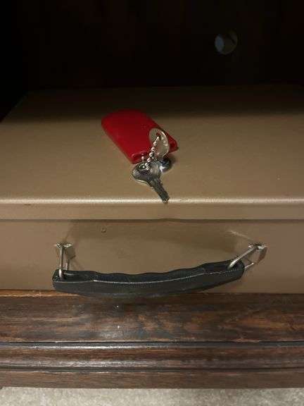 Locking metal lock box