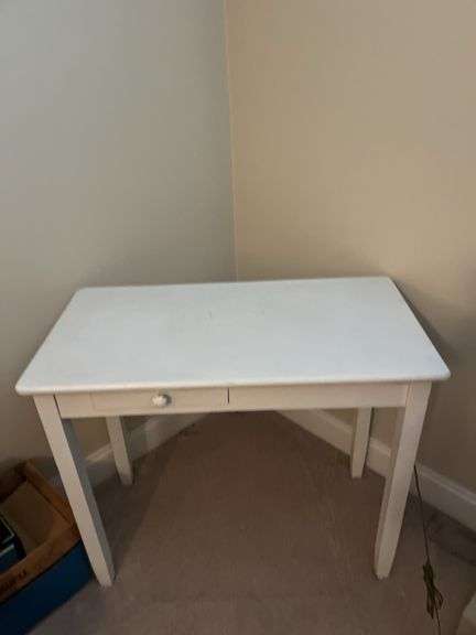 White Painted Desk