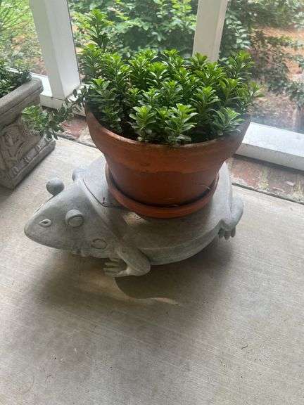 Assorted flower, pots, planters, etc.