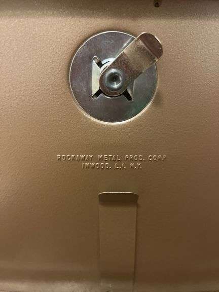 Locking metal lock box