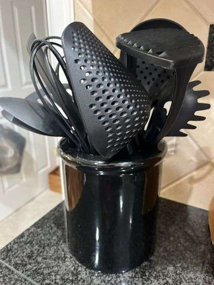 Kitchen utensil lot