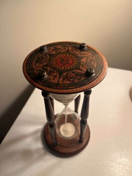 Hourglass