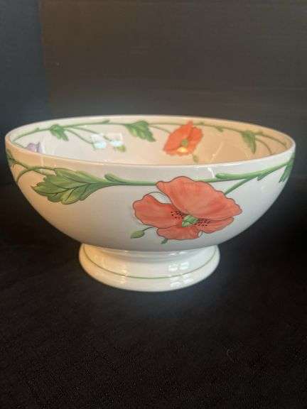Serving bowls