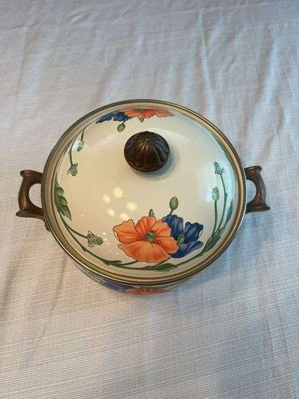 Metal covered casserole dish