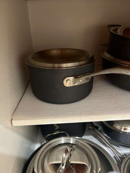 Miscellaneous pots and pans