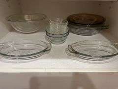 Miscellaneous glassware