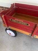 Radio Flyer Town & Country wagon