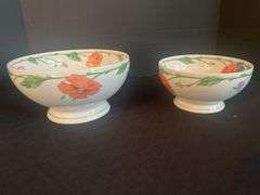 Serving bowls