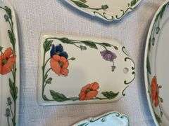 Miscellaneous serving platters