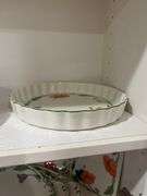 2 Casserole dishes and pie dish