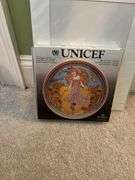 Set of decorative plates