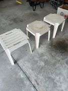 Three plastic end tables