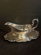 Gravy Boat and Tray