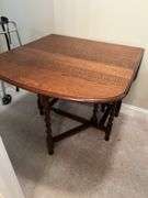 Drop leaf Table