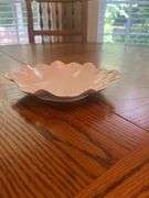 White dish lot