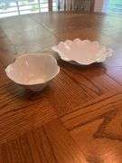 White dish lot