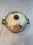 Metal covered casserole dish