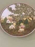Decorative Hanging Plates